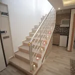 M Suit Apartments