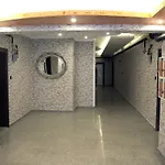 M Suit Apartments